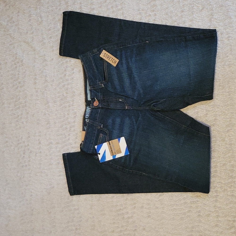 💥NWT💥DKNY~ "Soho" Skinny Jeans, Dark Blue, 4
